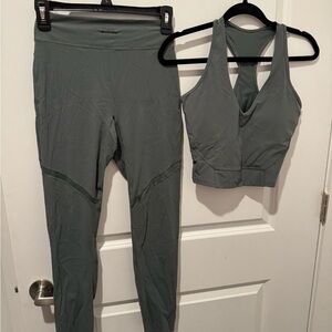 Gymshark / Whitney Simmons collab legging & crop tank set